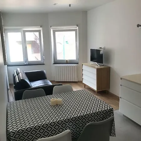 Bel 2 Ch A 300m De La デ パンネ