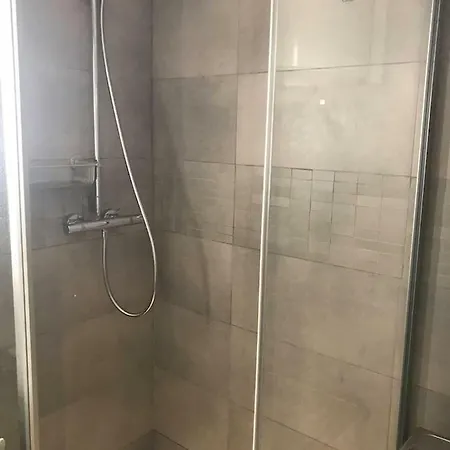 Apartment Bel 2 Ch A 300m De La *